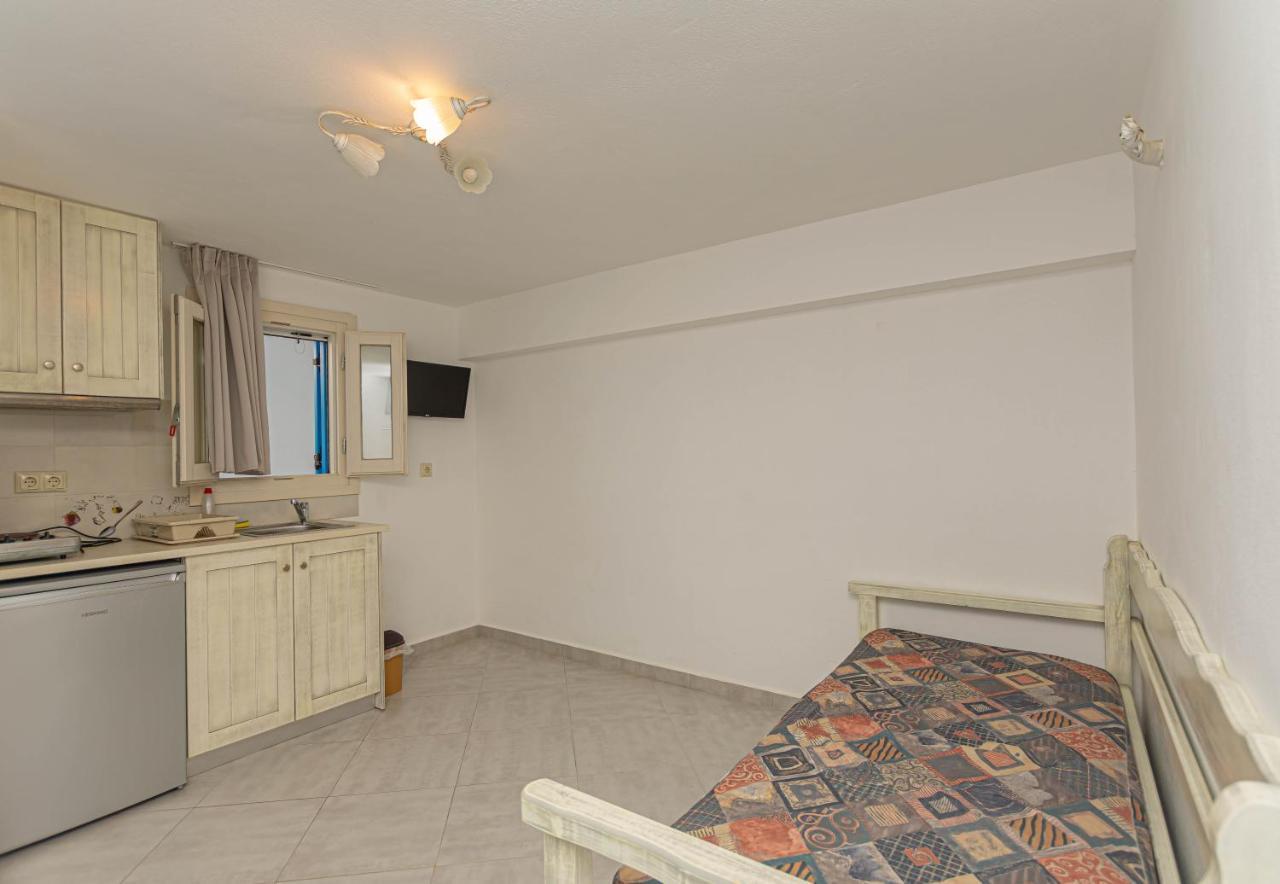 Kallithea Hotel Agia Anna  Bagian luar foto
